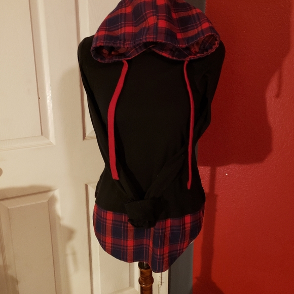 Slivexy Hoodie Size small - Picture 2 of 6